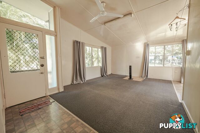 2-4 Kao Road RUSSELL ISLAND QLD 4184