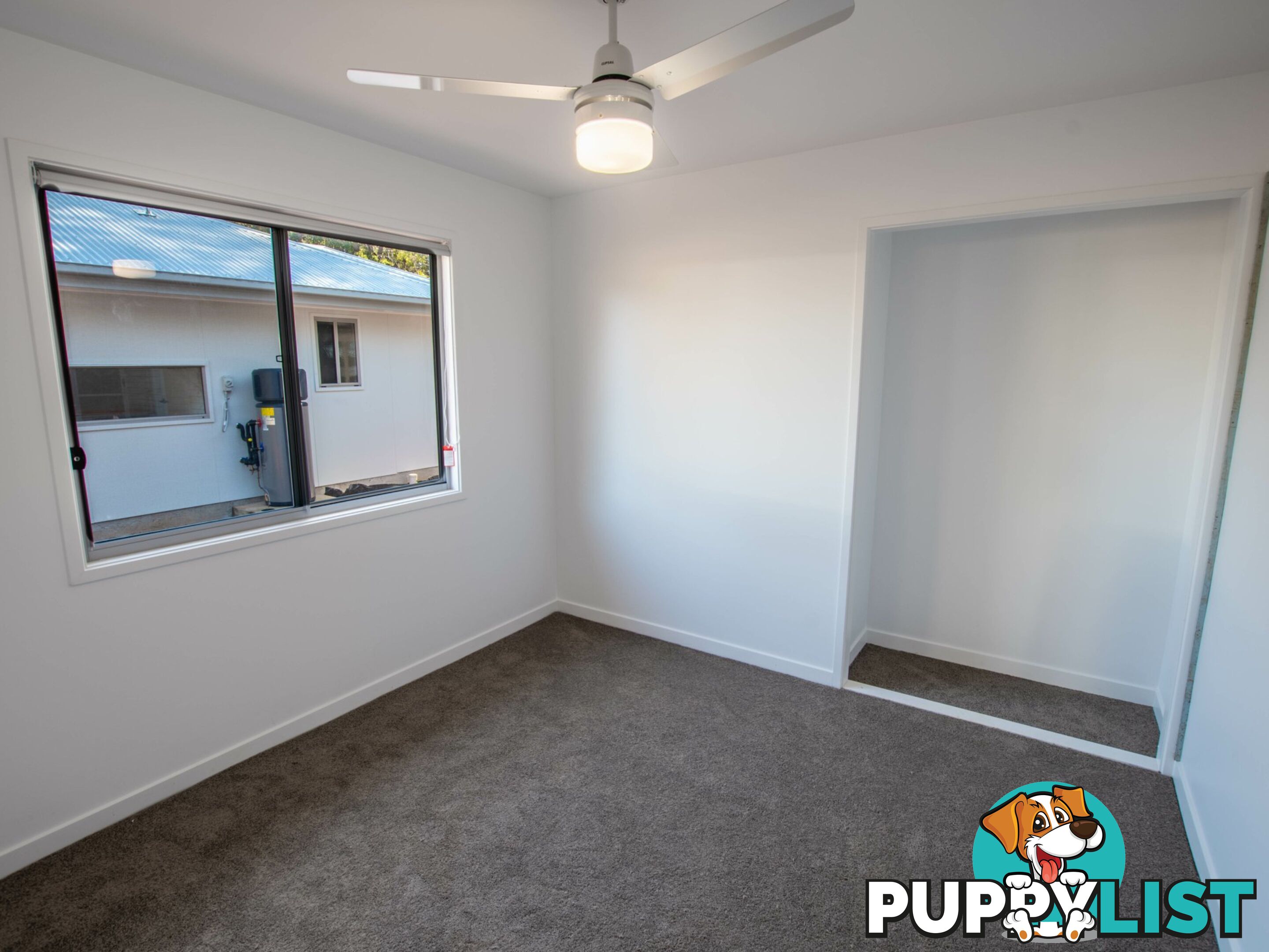 10 Canna Street RUSSELL ISLAND QLD 4184