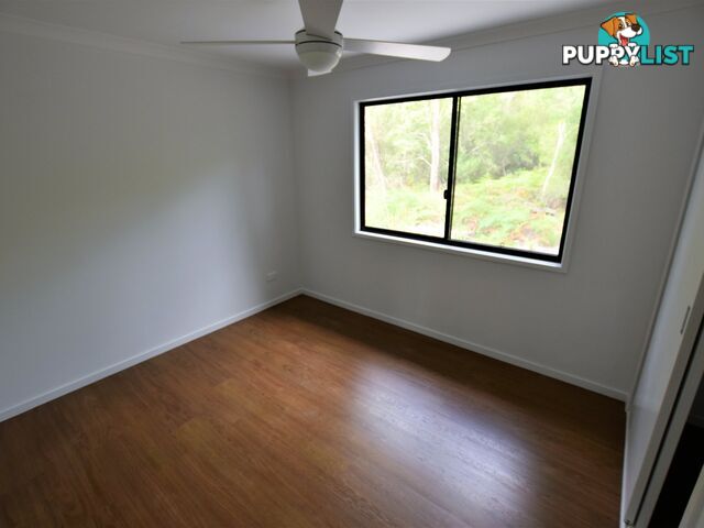 181 Centre Rd RUSSELL ISLAND QLD 4184