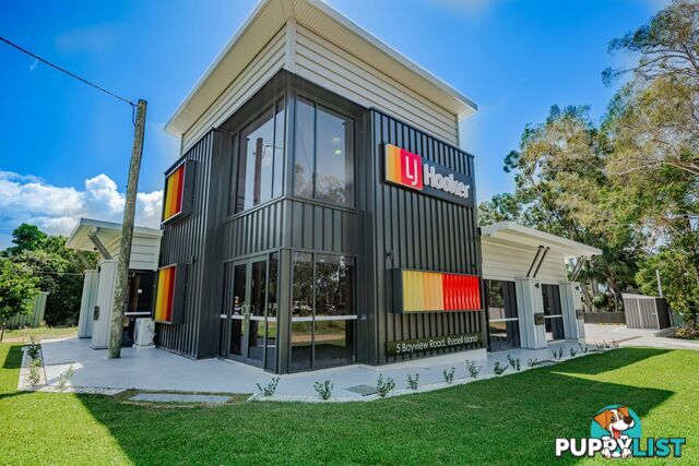 62 Lagoon Road RUSSELL ISLAND QLD 4184