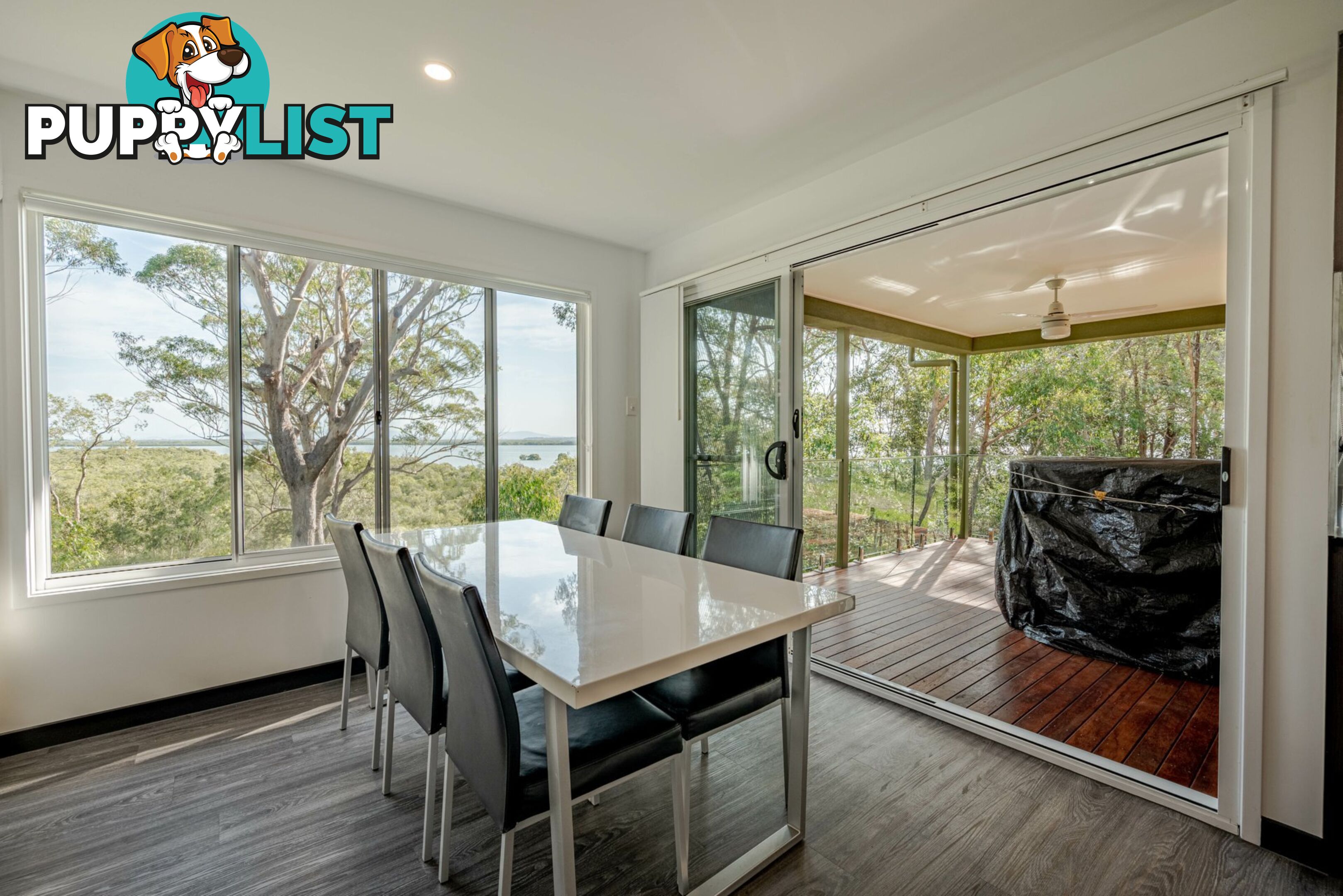 54 Deenya Pde RUSSELL ISLAND QLD 4184