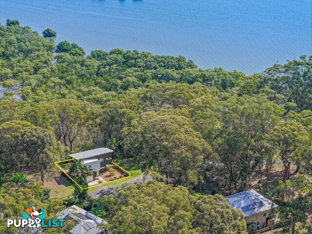 54 Deenya Pde RUSSELL ISLAND QLD 4184