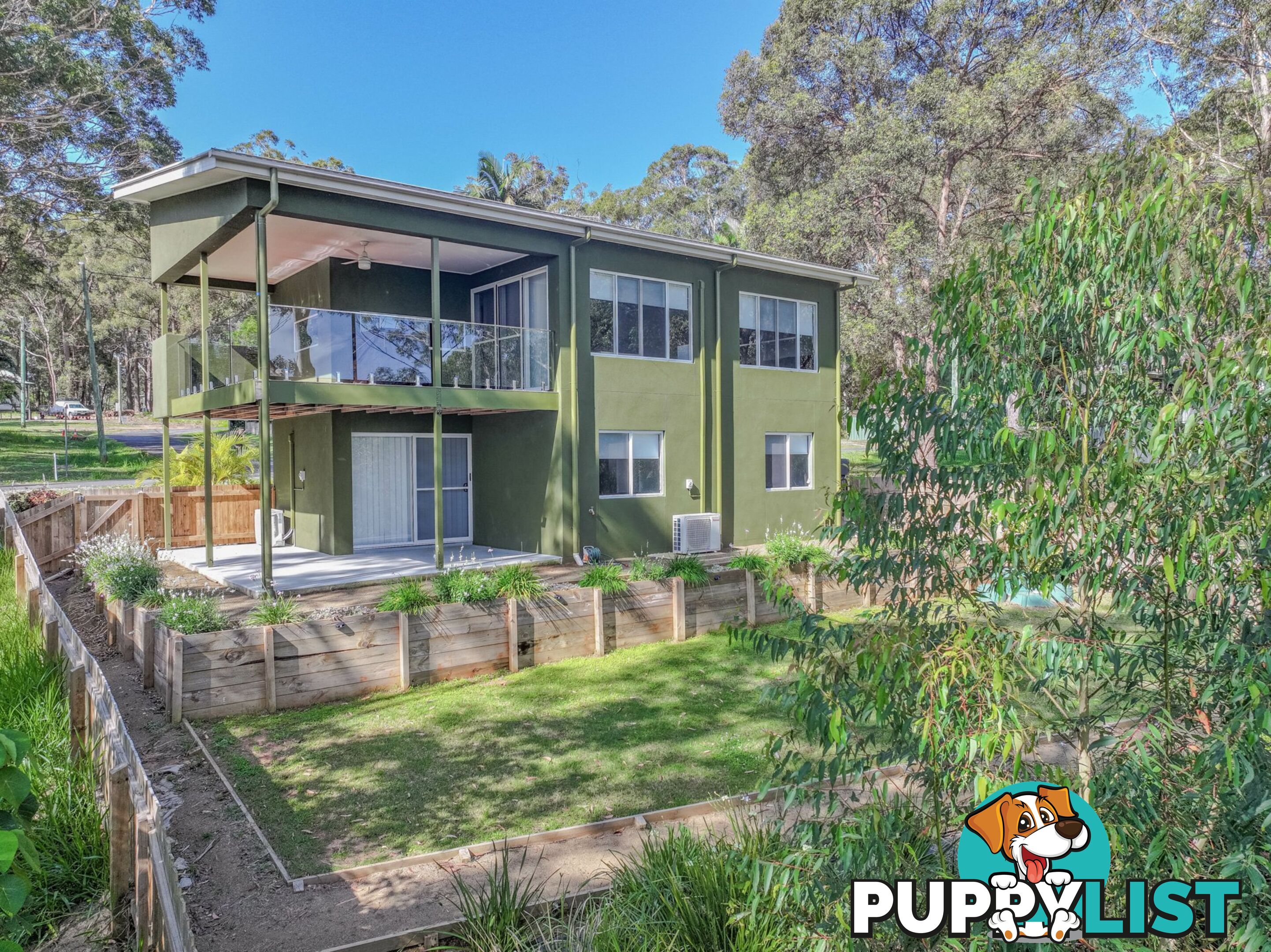 54 Deenya Pde RUSSELL ISLAND QLD 4184