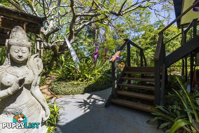 22 Beth Street RUSSELL ISLAND QLD 4184