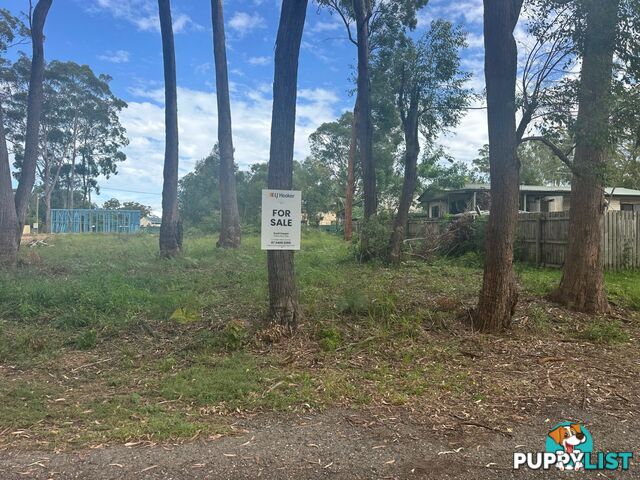 10 Monsoon Street RUSSELL ISLAND QLD 4184