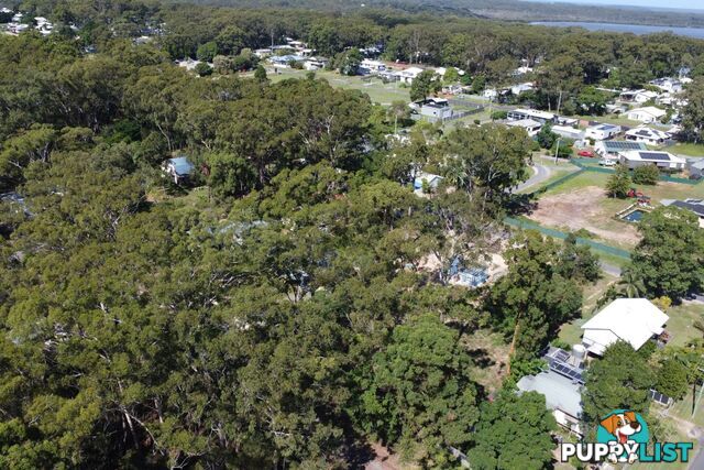 10 Monsoon Street RUSSELL ISLAND QLD 4184