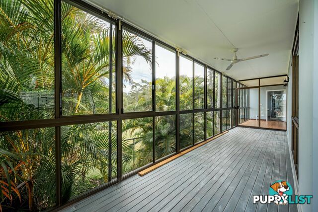 6 Yacht Street RUSSELL ISLAND QLD 4184