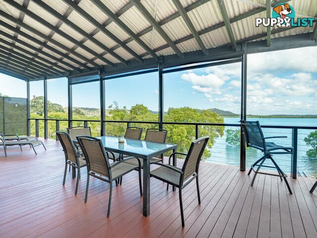 136 Canaipa Point Dve RUSSELL ISLAND QLD 4184