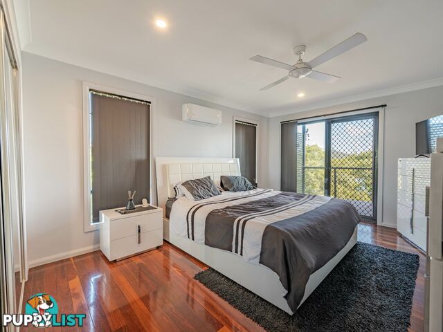 136 Canaipa Point Dve RUSSELL ISLAND QLD 4184