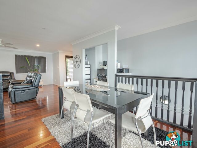 136 Canaipa Point Dve RUSSELL ISLAND QLD 4184