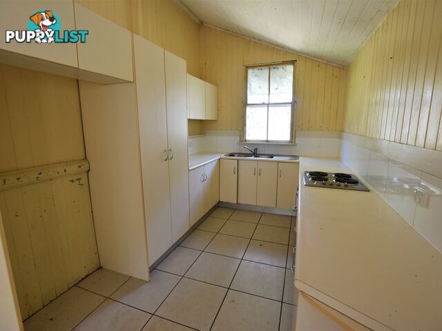 96 Hacking Ridge Road RUSSELL ISLAND QLD 4184