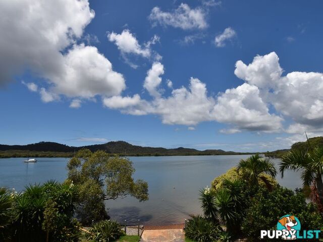 26 Oasis Dve RUSSELL ISLAND QLD 4184