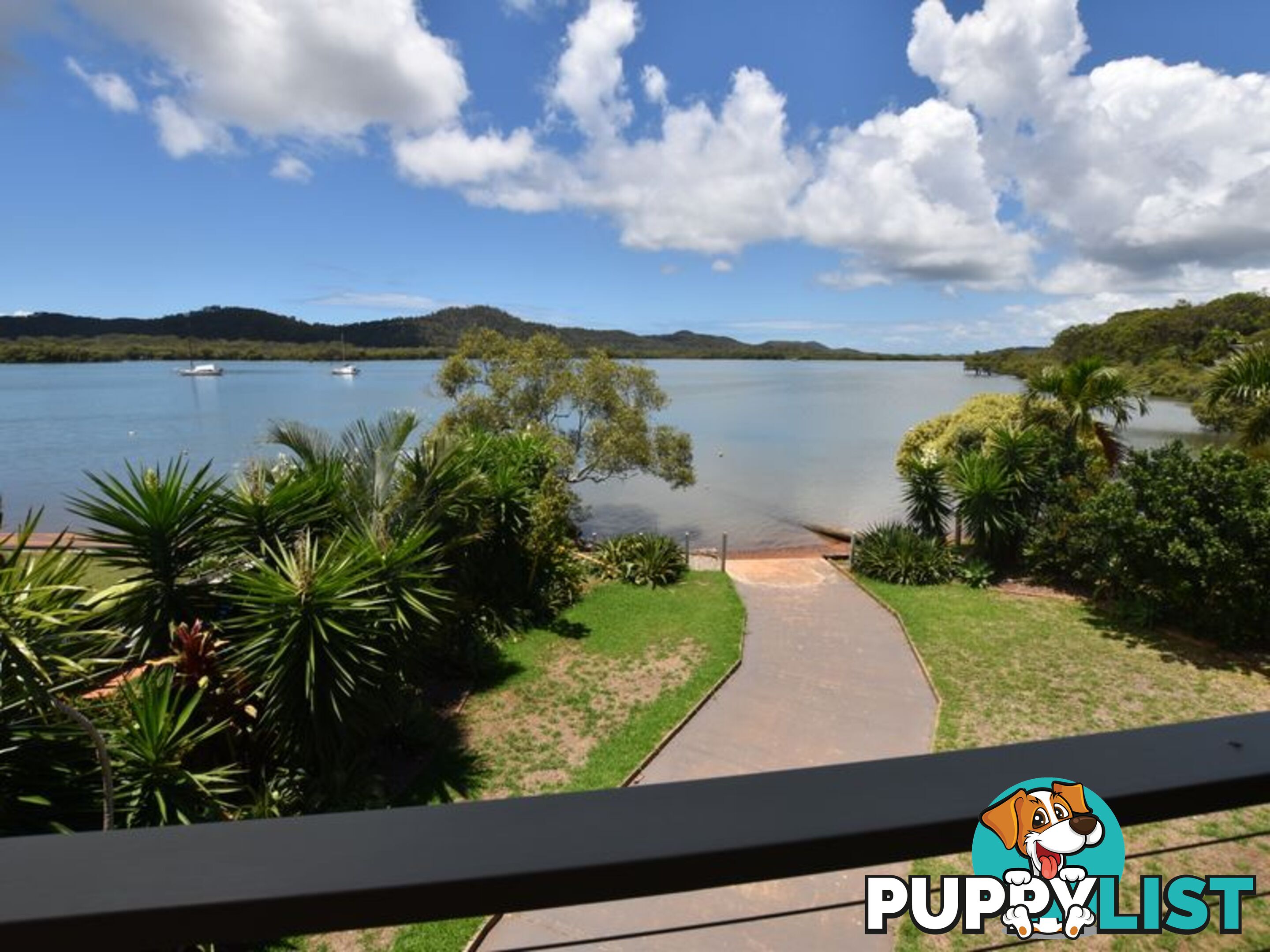 26 Oasis Dve RUSSELL ISLAND QLD 4184