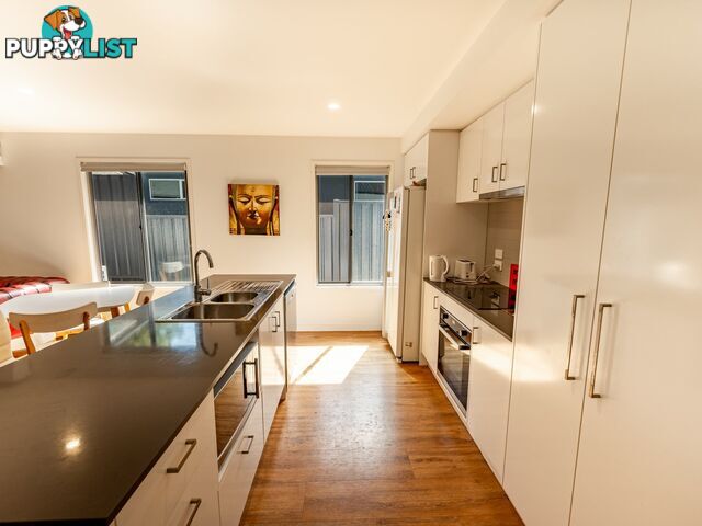 21 Lau St RUSSELL ISLAND QLD 4184