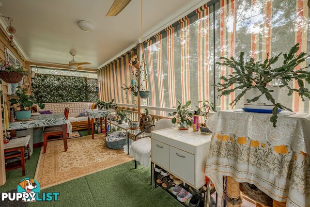 26 Bradman Street RUSSELL ISLAND QLD 4184