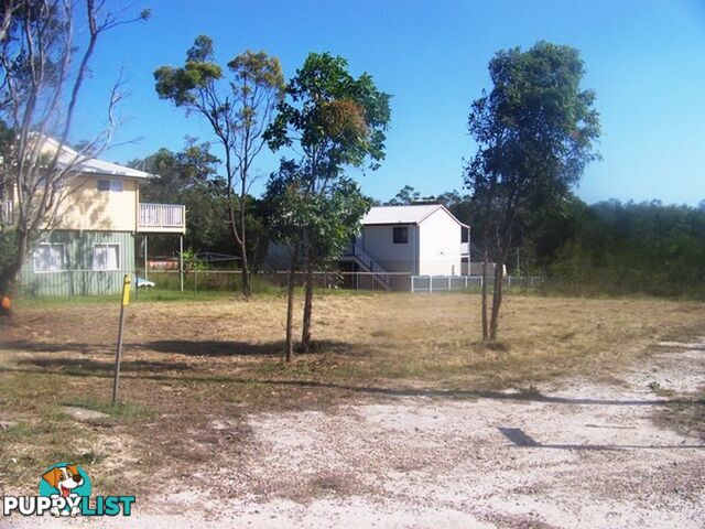 22 Tenanne St RUSSELL ISLAND QLD 4184