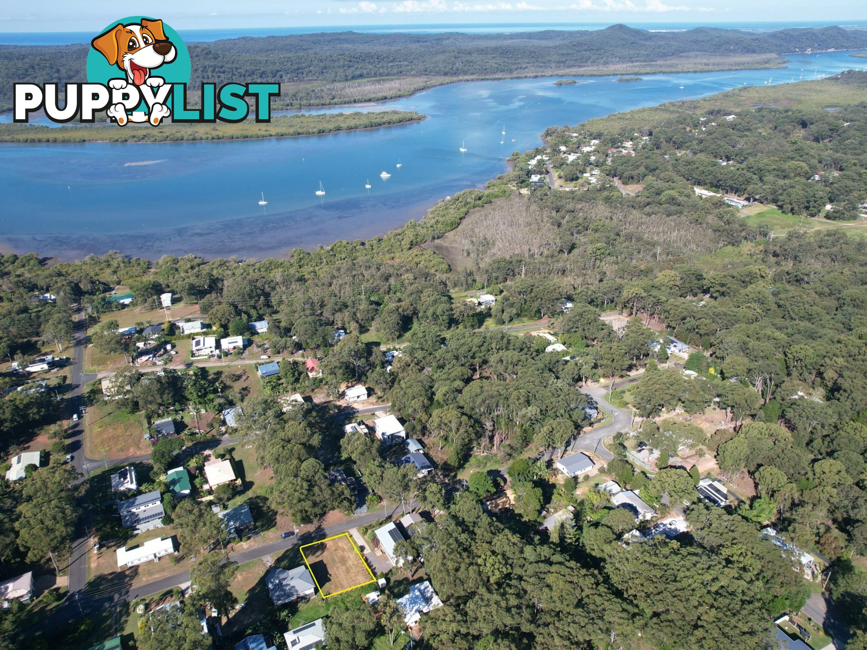 34 Trimaran Street RUSSELL ISLAND QLD 4184