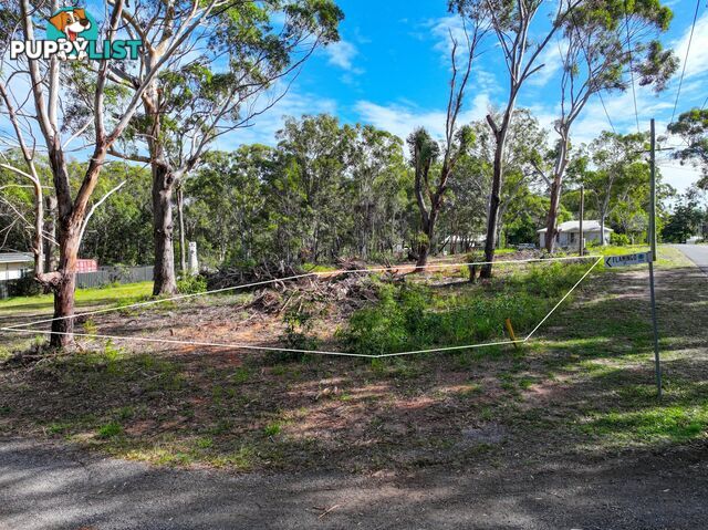 6 Waratah Street RUSSELL ISLAND QLD 4184