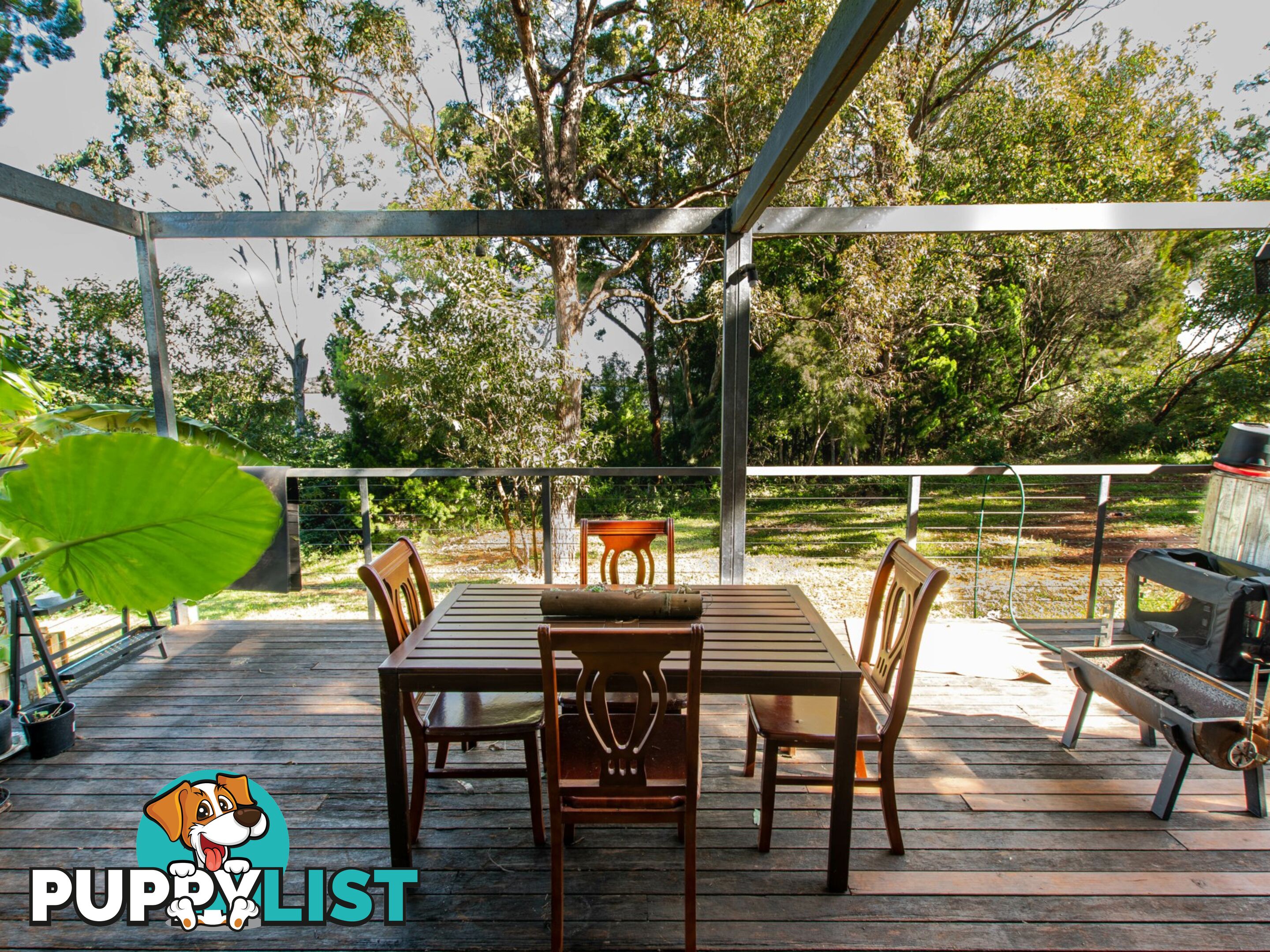 14 Thompson Esp RUSSELL ISLAND QLD 4184