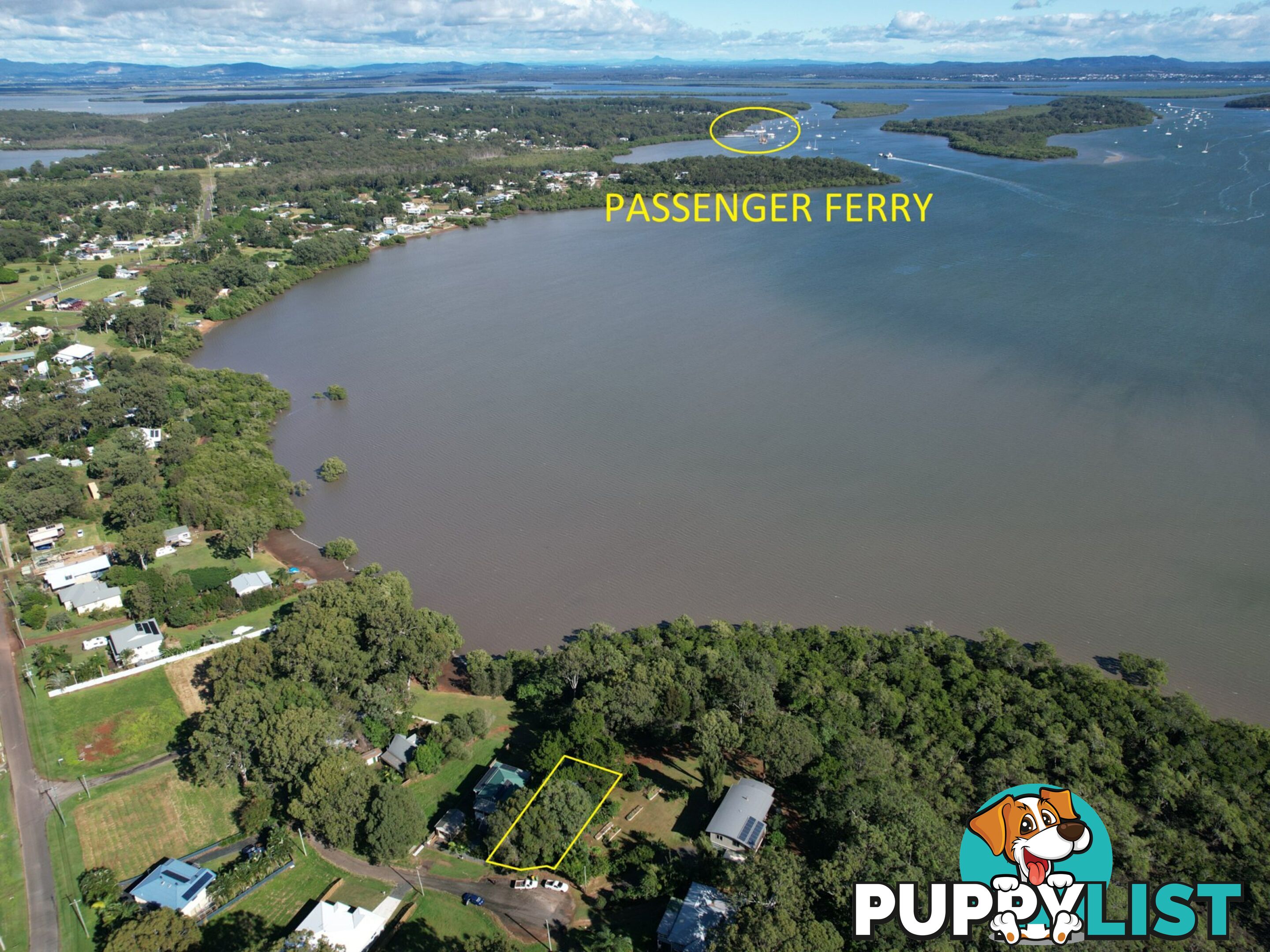 14 Thompson Esp RUSSELL ISLAND QLD 4184