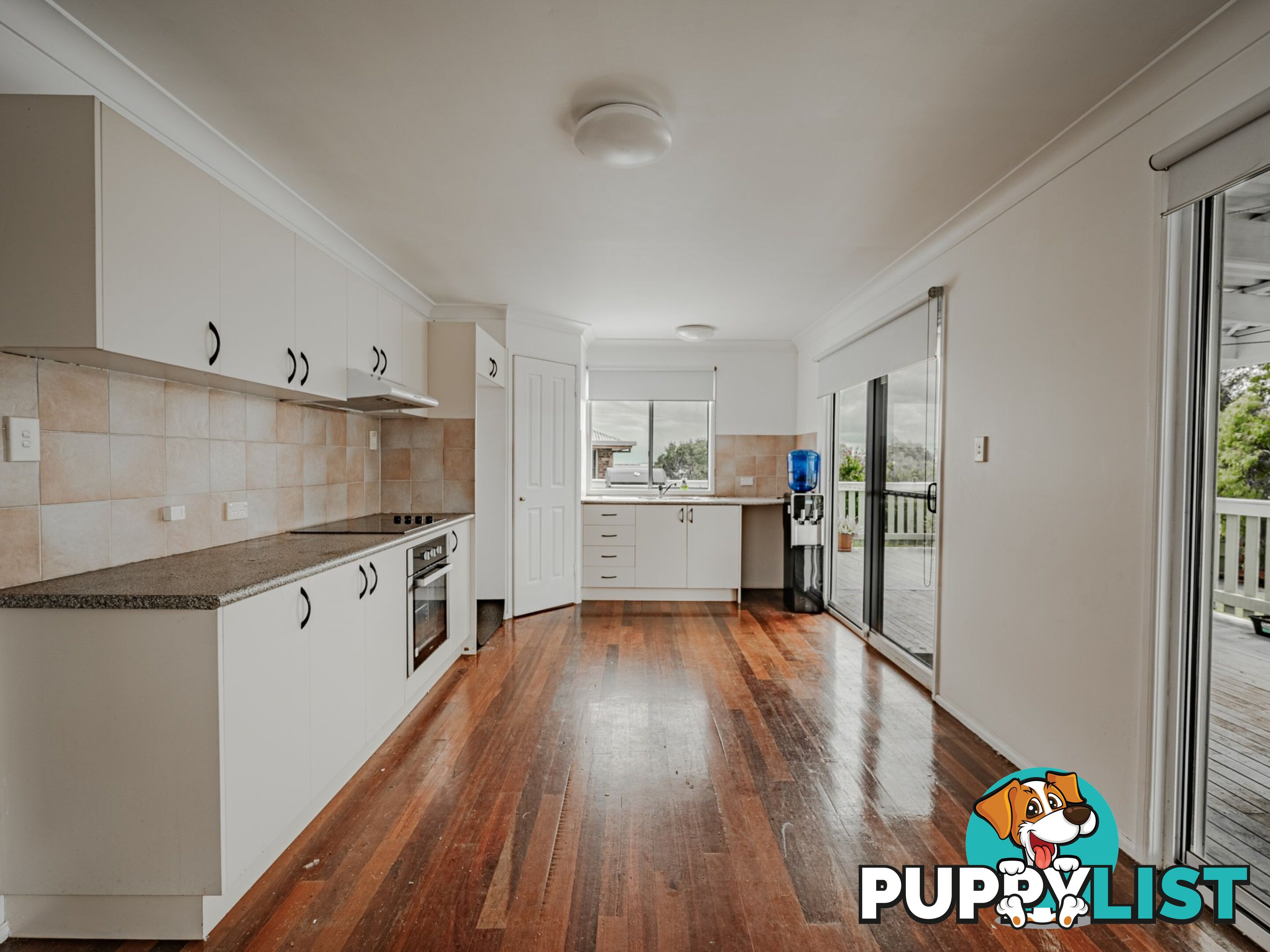 37 Canaipa Point Dve RUSSELL ISLAND QLD 4184