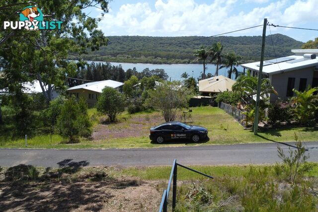 8 Island View Road RUSSELL ISLAND QLD 4184