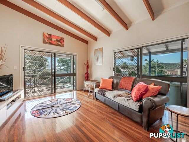 70 Barcelona Terrace RUSSELL ISLAND QLD 4184