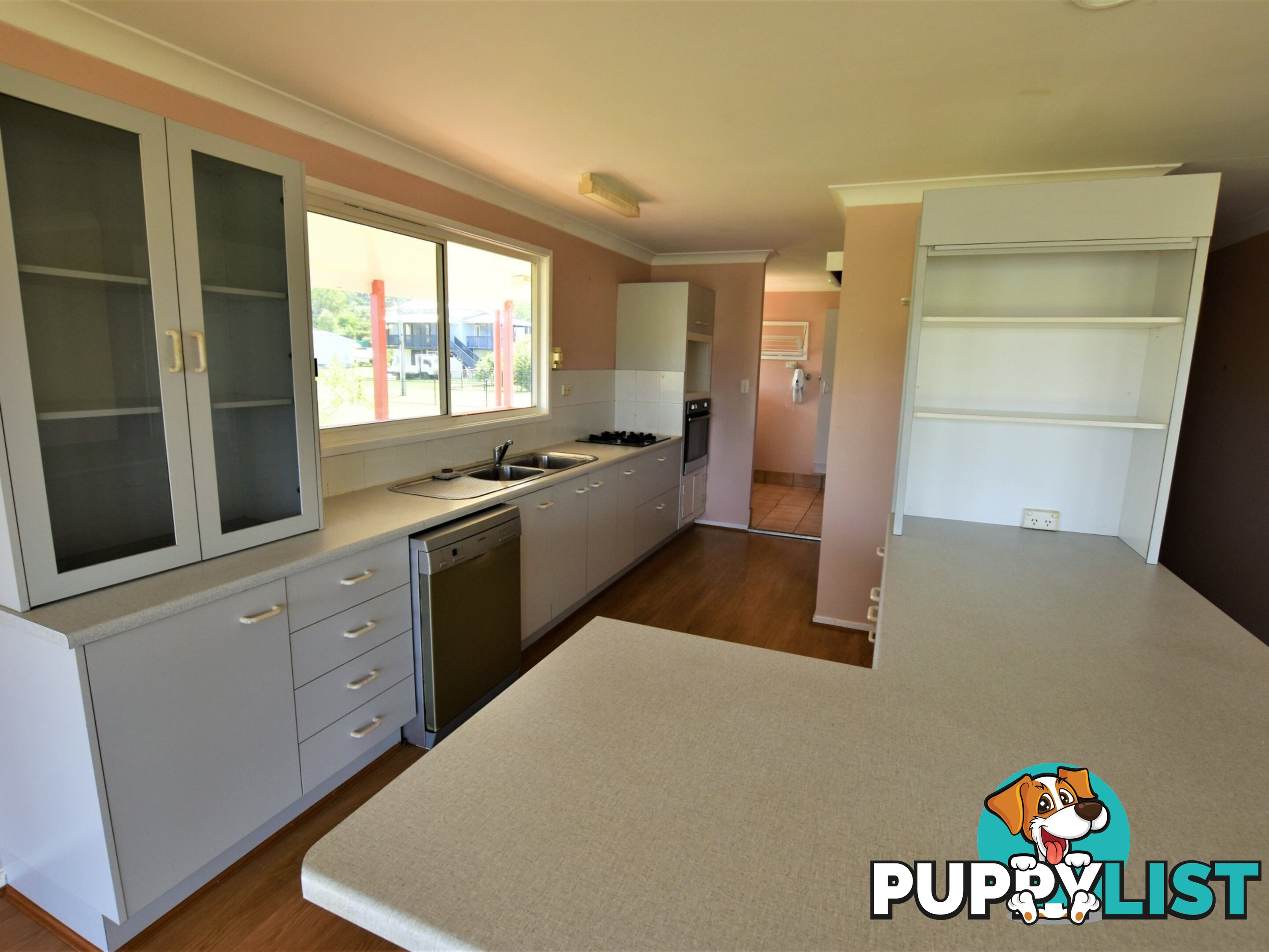 26 Emerson St RUSSELL ISLAND QLD 4184