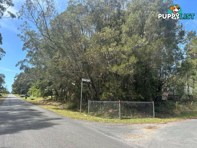 1 Cowderoy Drive RUSSELL ISLAND QLD 4184