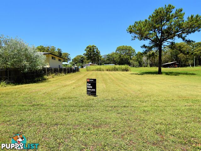 40 Kings Rd RUSSELL ISLAND QLD 4184