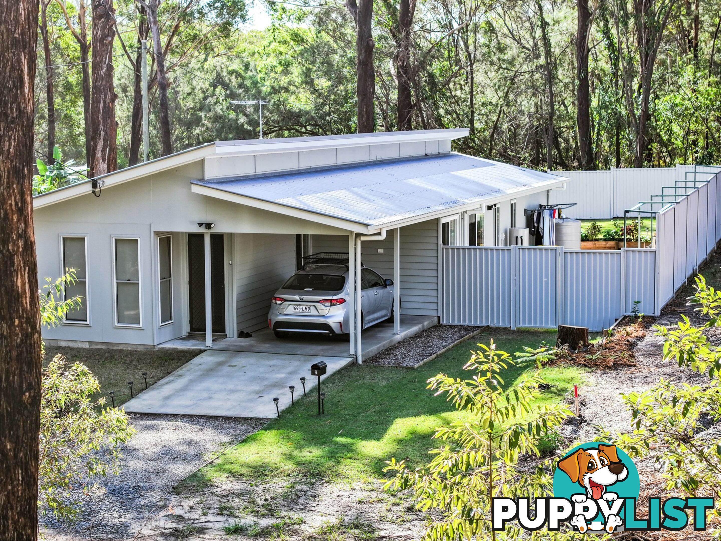 7 Zircon Street RUSSELL ISLAND QLD 4184