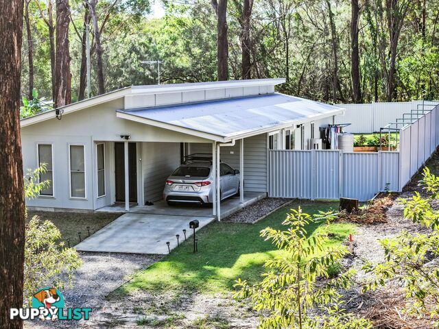 7 Zircon Street RUSSELL ISLAND QLD 4184