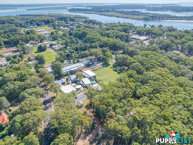 7 Harrison Street RUSSELL ISLAND QLD 4184