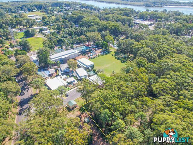 7 Harrison Street RUSSELL ISLAND QLD 4184