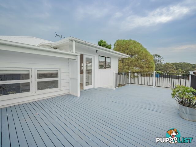 39 Barcelona Tce RUSSELL ISLAND QLD 4184