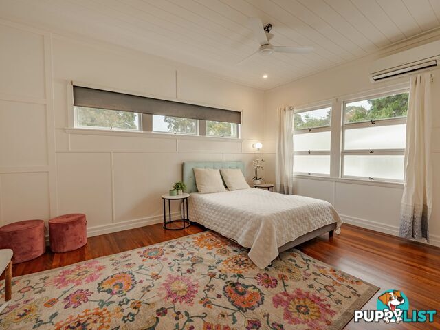 39 Barcelona Tce RUSSELL ISLAND QLD 4184