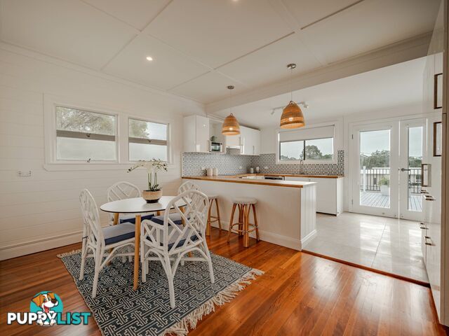 39 Barcelona Tce RUSSELL ISLAND QLD 4184