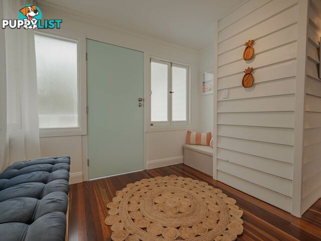 39 Barcelona Tce RUSSELL ISLAND QLD 4184