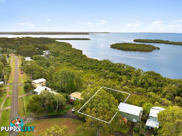 5 Keats Street RUSSELL ISLAND QLD 4184