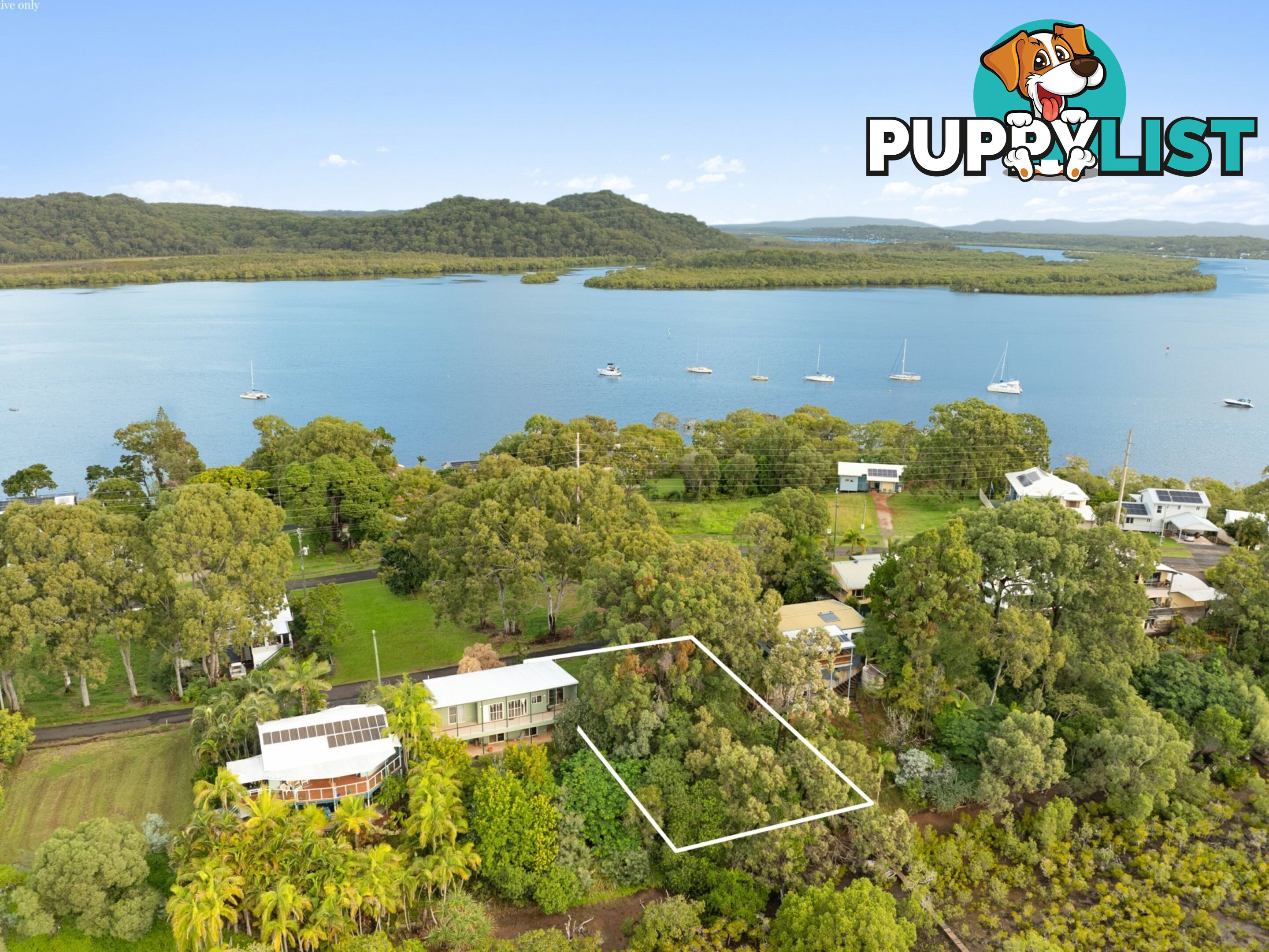 5 Keats Street RUSSELL ISLAND QLD 4184