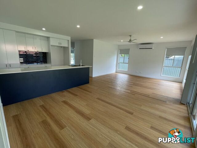 73 Laurel Street RUSSELL ISLAND QLD 4184