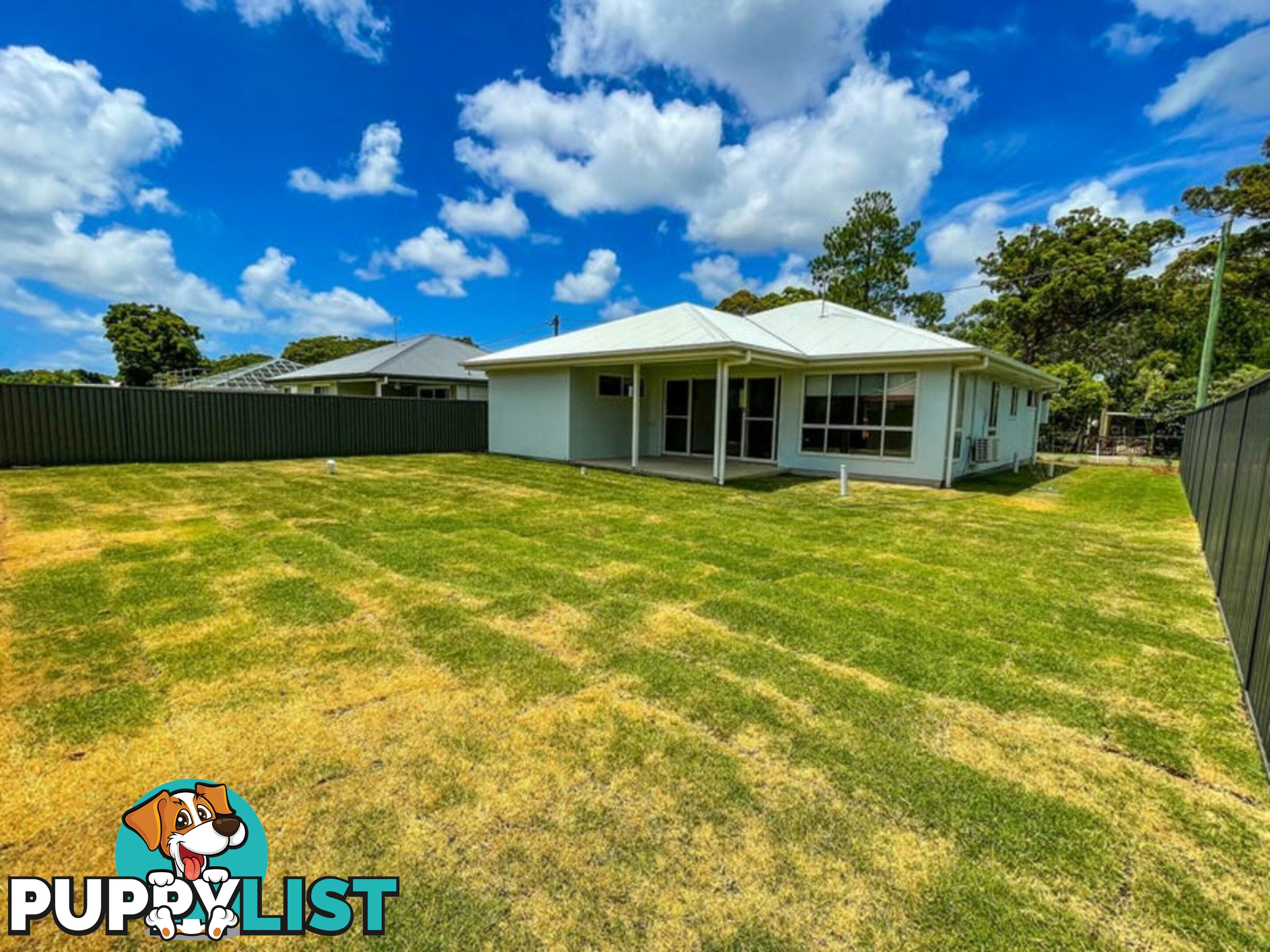 73 Laurel Street RUSSELL ISLAND QLD 4184