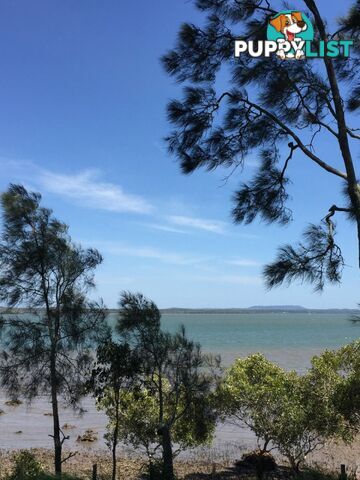 67 Bangalow Street RUSSELL ISLAND QLD 4184