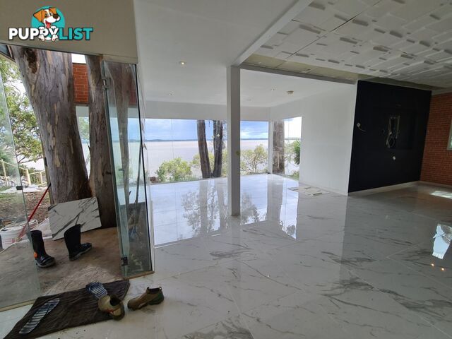 67 Bangalow Street RUSSELL ISLAND QLD 4184