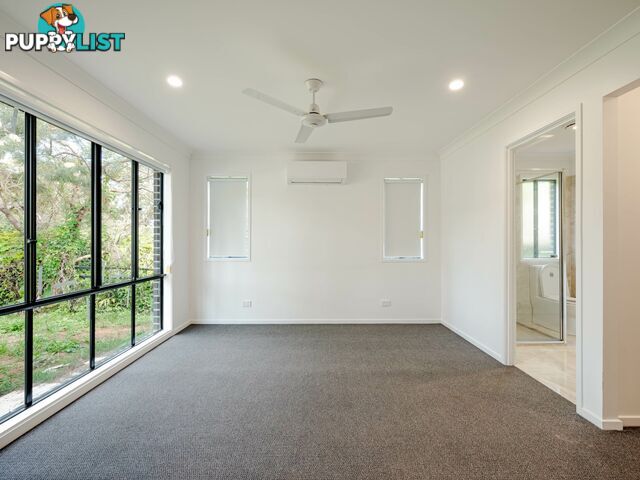 18 Tierney Terrace RUSSELL ISLAND QLD 4184