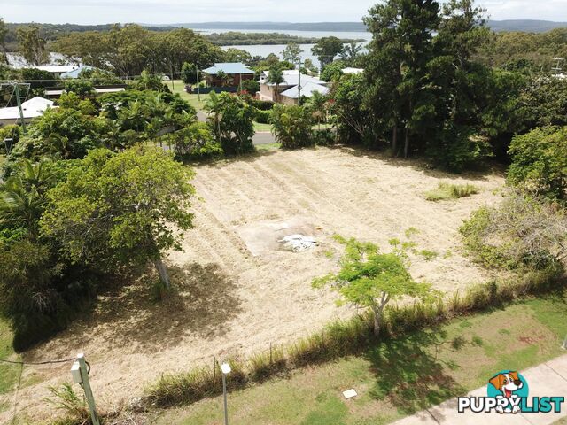 54-60 Cavendish Street RUSSELL ISLAND QLD 4184