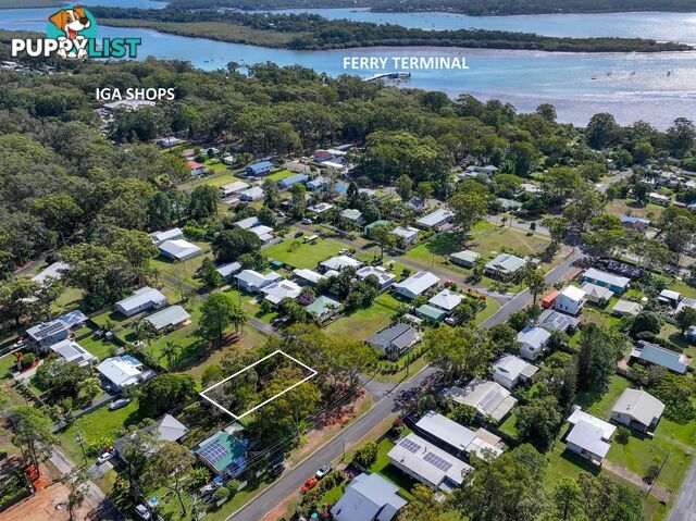 16 Bunning St RUSSELL ISLAND QLD 4184