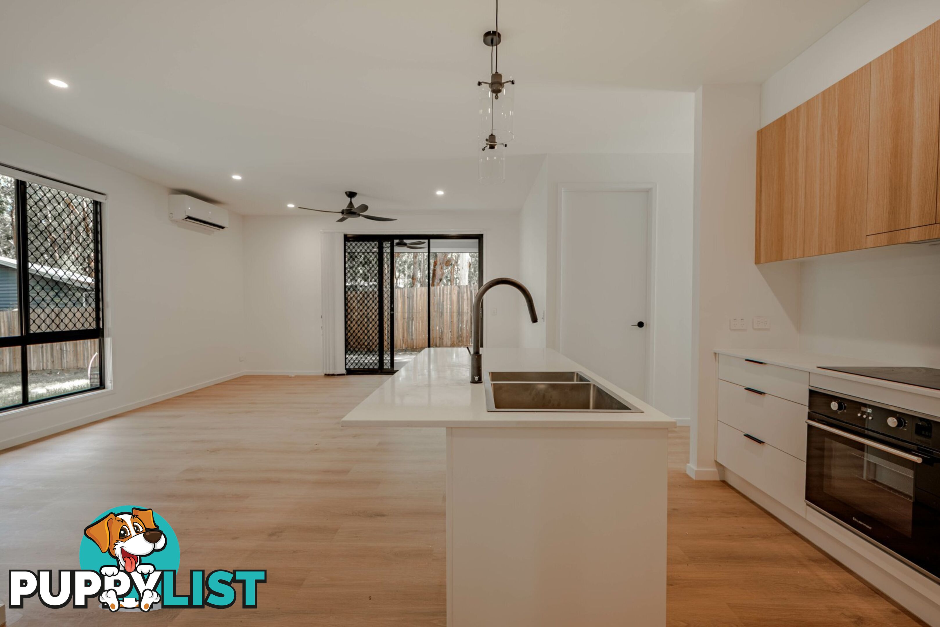 48 Channel St RUSSELL ISLAND QLD 4184