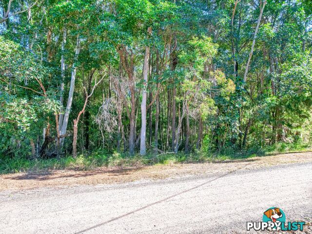 77 Shore Street RUSSELL ISLAND QLD 4184