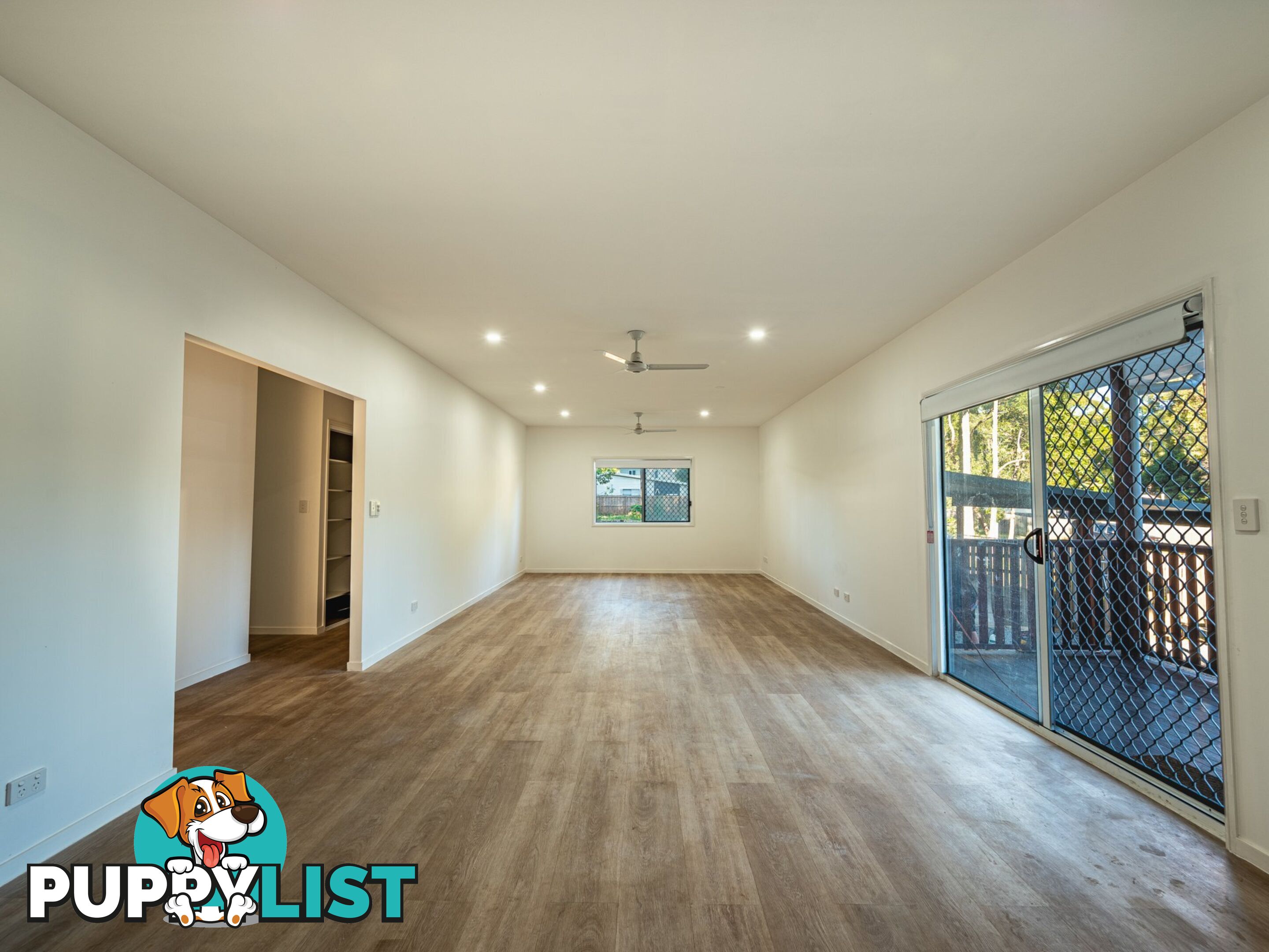 25 Dempsey Street RUSSELL ISLAND QLD 4184